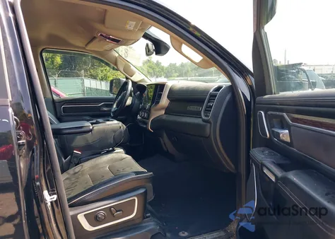 2020 Ram 1500 Laramie из США, поврежденный, VIN 1C6SRFJM5LN302501